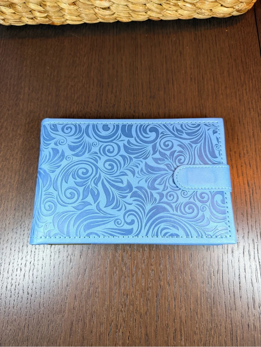 New Blue Floral Pattern Embossed Photo Book holds 48 4x6 Photos